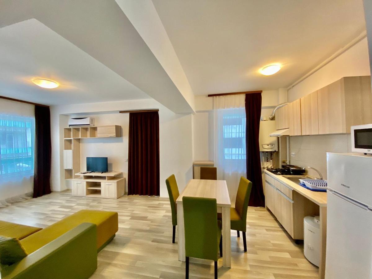 Catalina Summerland Apartaments Mamaia Nord מראה חיצוני תמונה