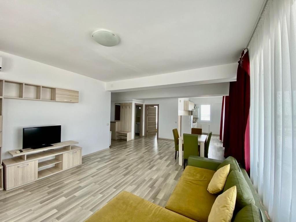 Catalina Summerland Apartaments Mamaia Nord מראה חיצוני תמונה