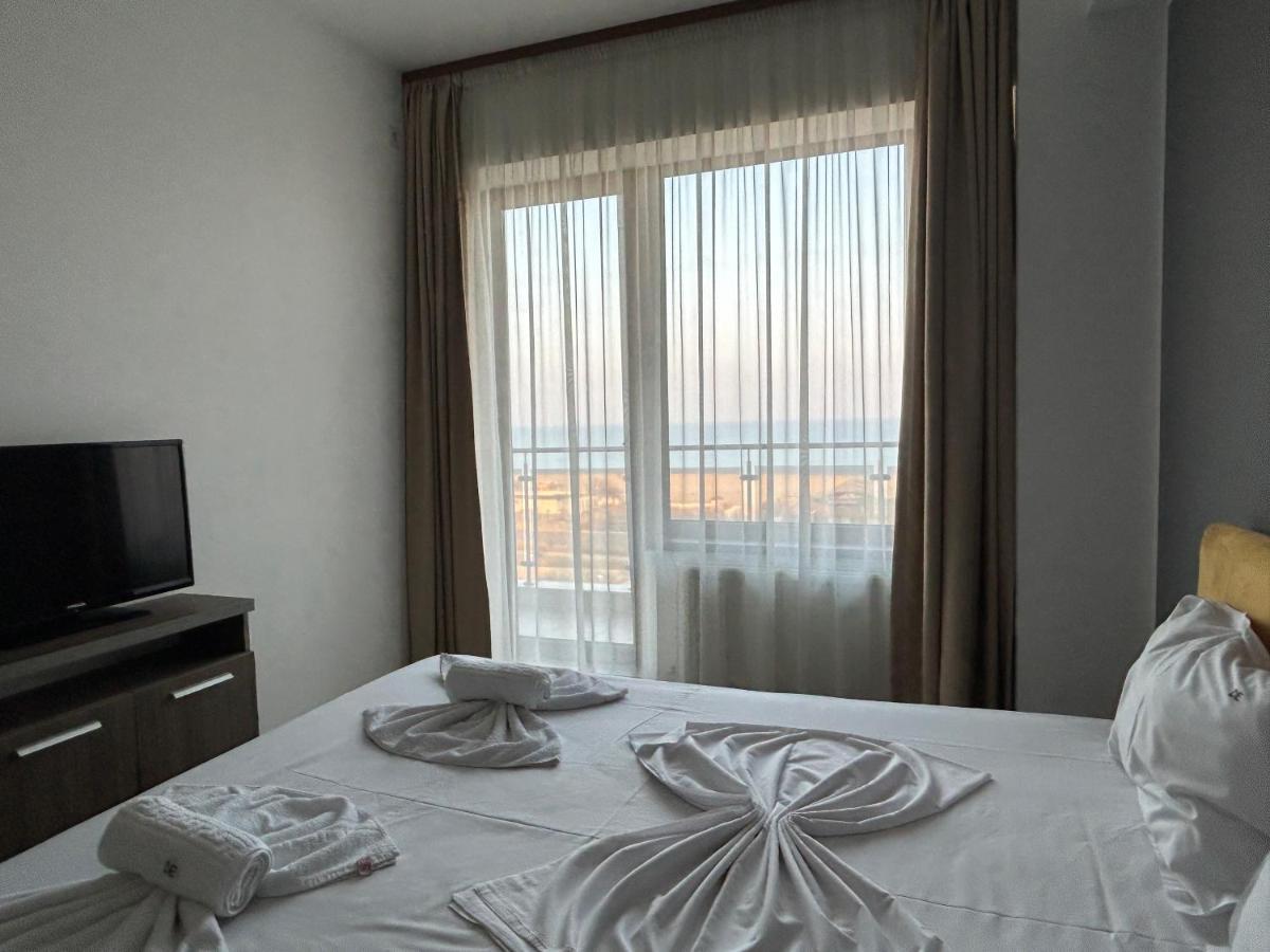 Catalina Summerland Apartaments Mamaia Nord מראה חיצוני תמונה
