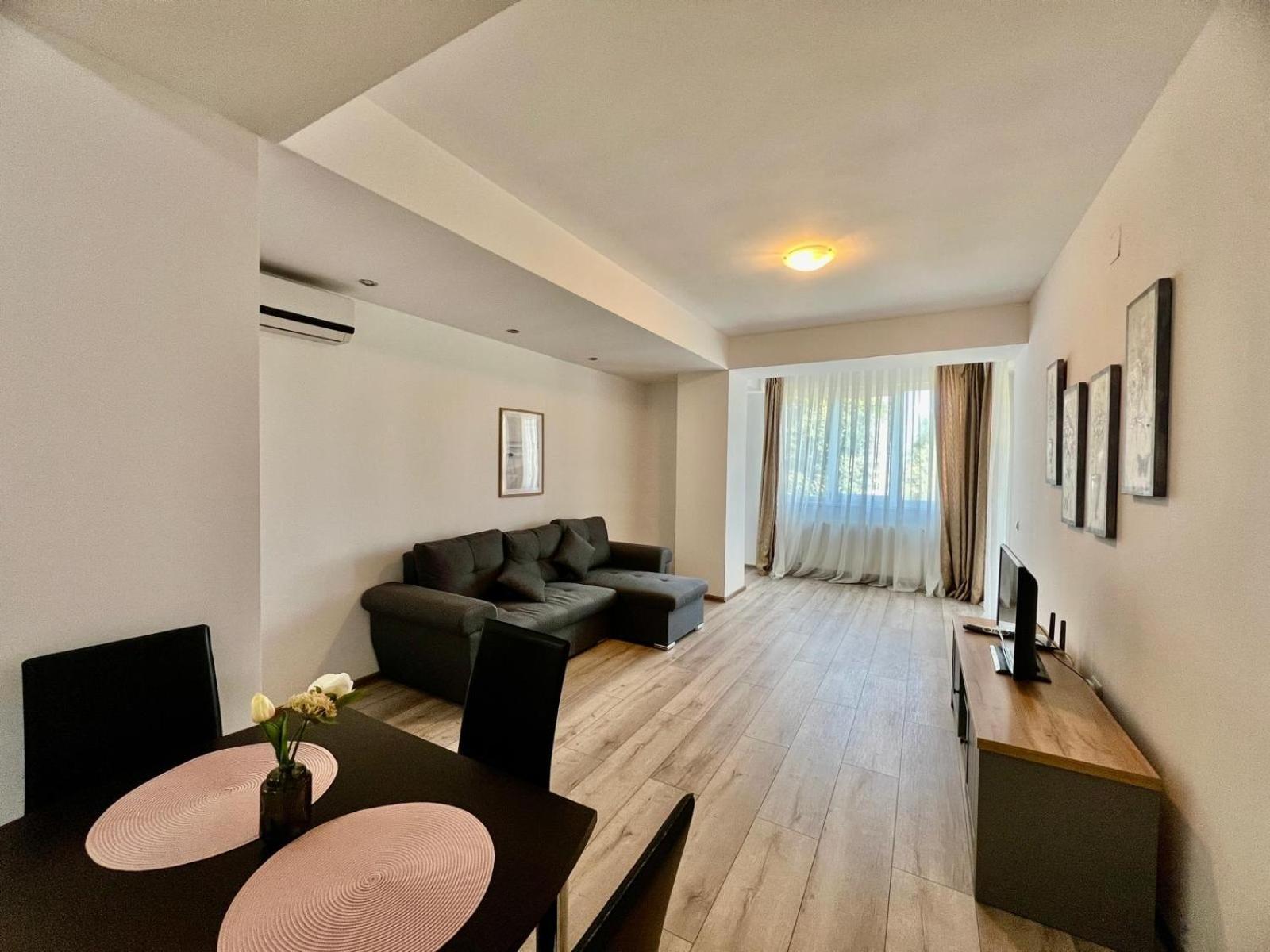 Catalina Summerland Apartaments Mamaia Nord מראה חיצוני תמונה