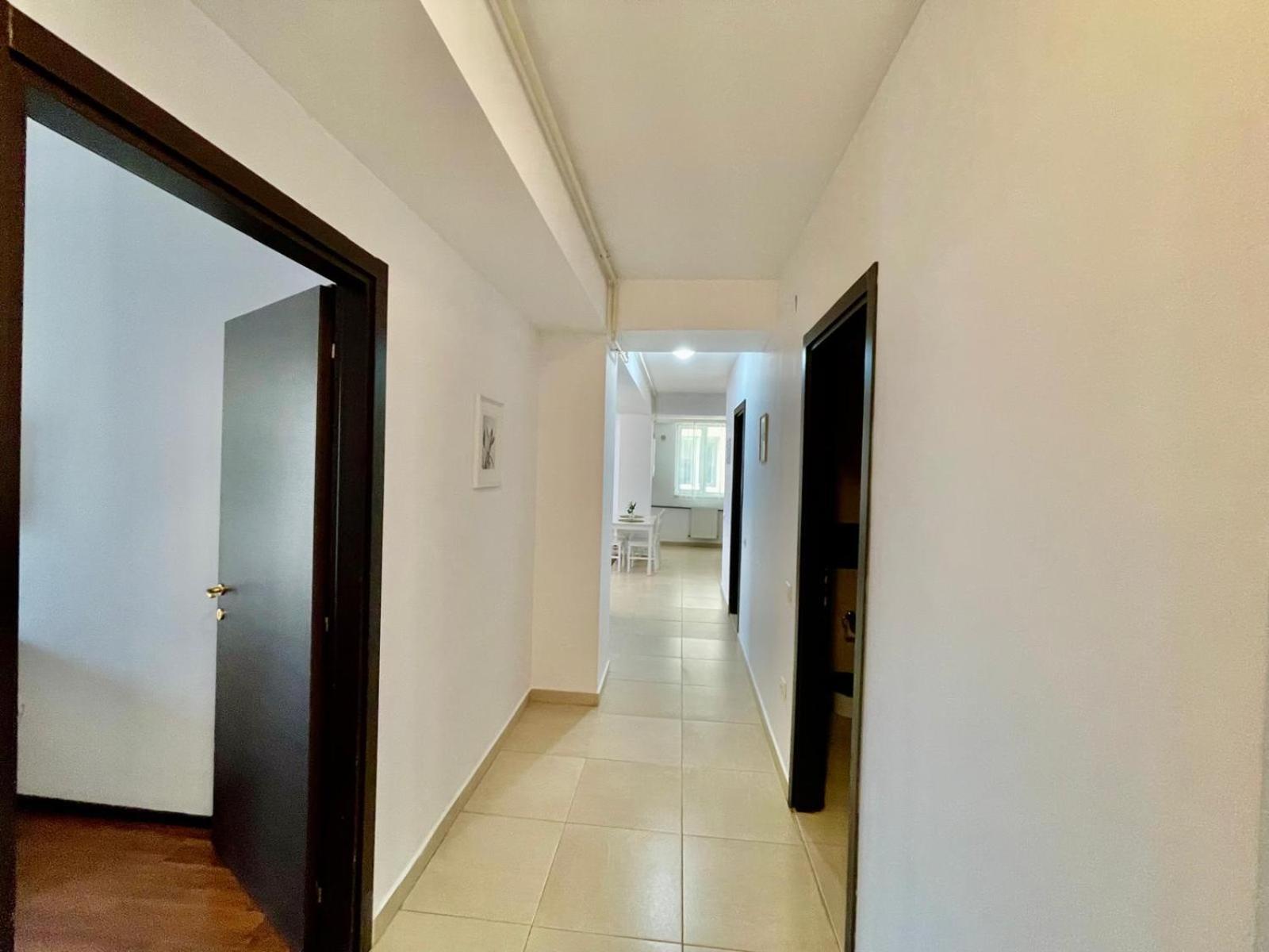 Catalina Summerland Apartaments Mamaia Nord מראה חיצוני תמונה