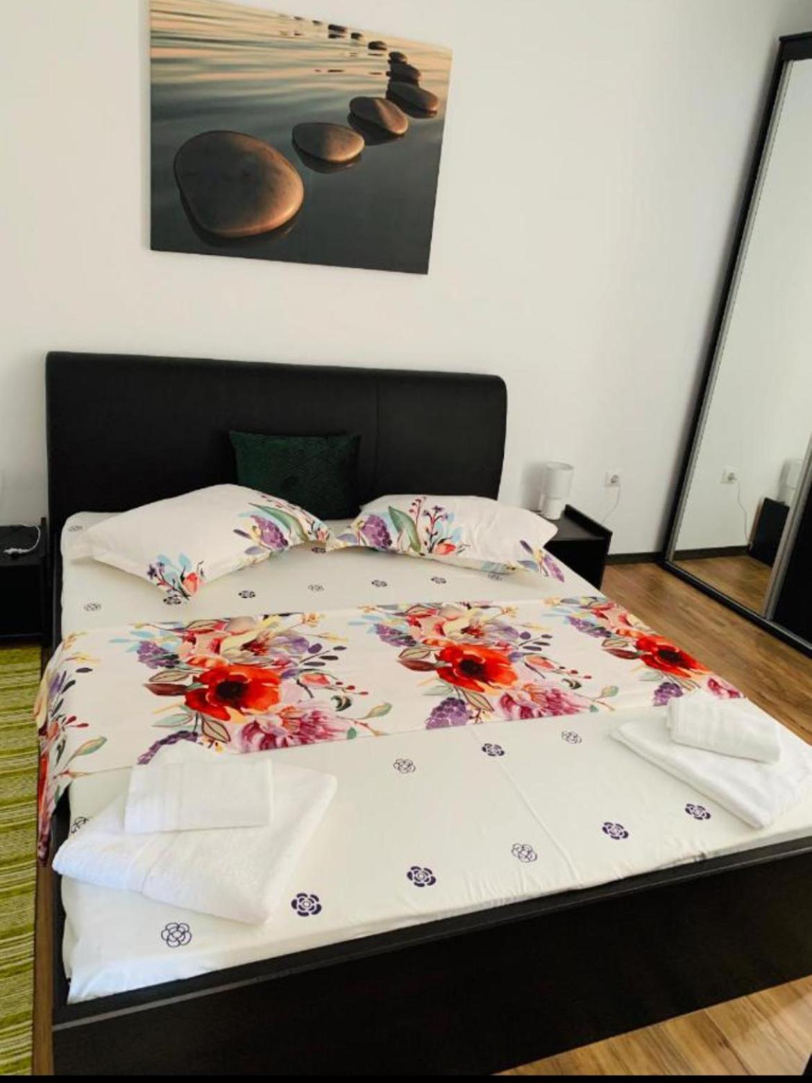 Catalina Summerland Apartaments Mamaia Nord מראה חיצוני תמונה